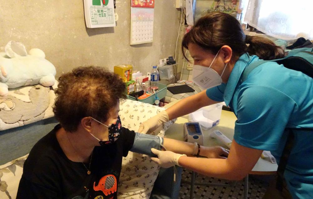 护理服务及或个人照顾服务