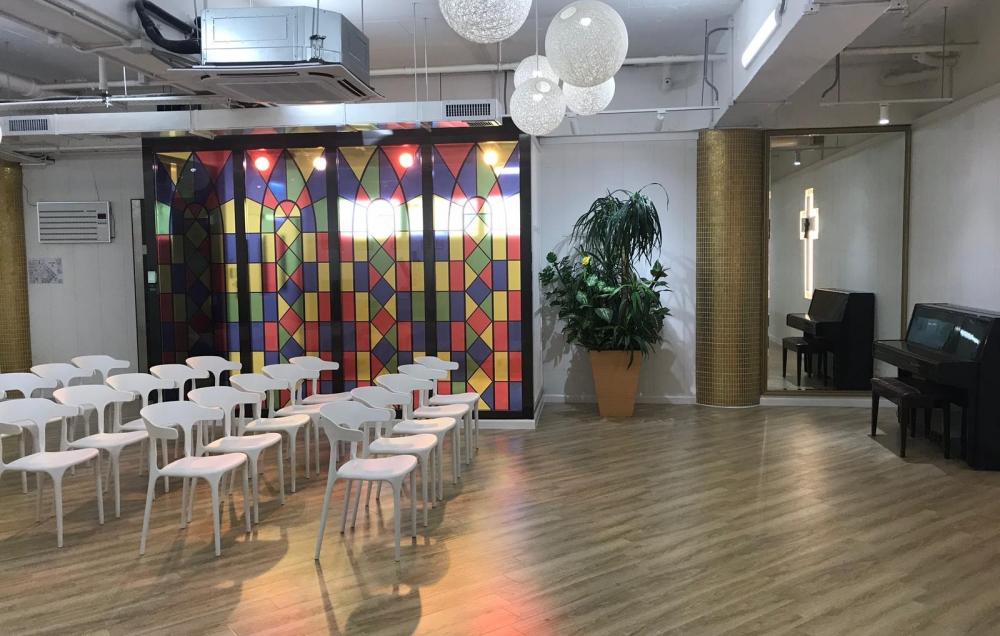 活动区／客厅／饭厅