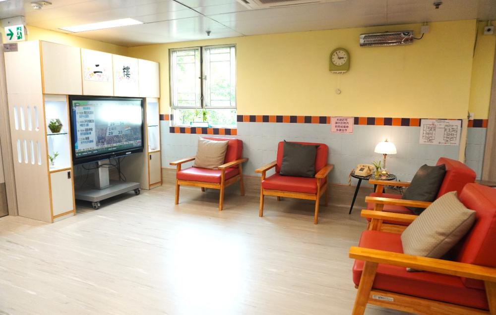 活动区／客厅／饭厅