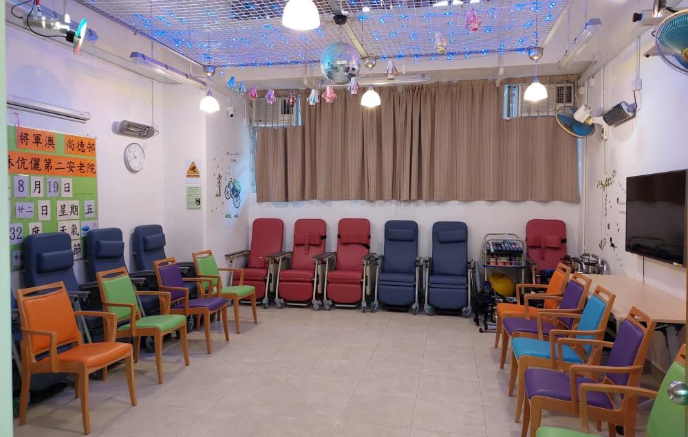 活动区／客厅／饭厅