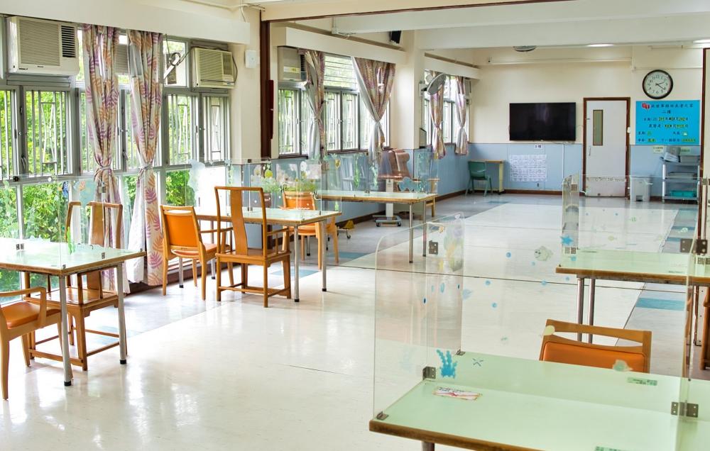 活动区／客厅／饭厅