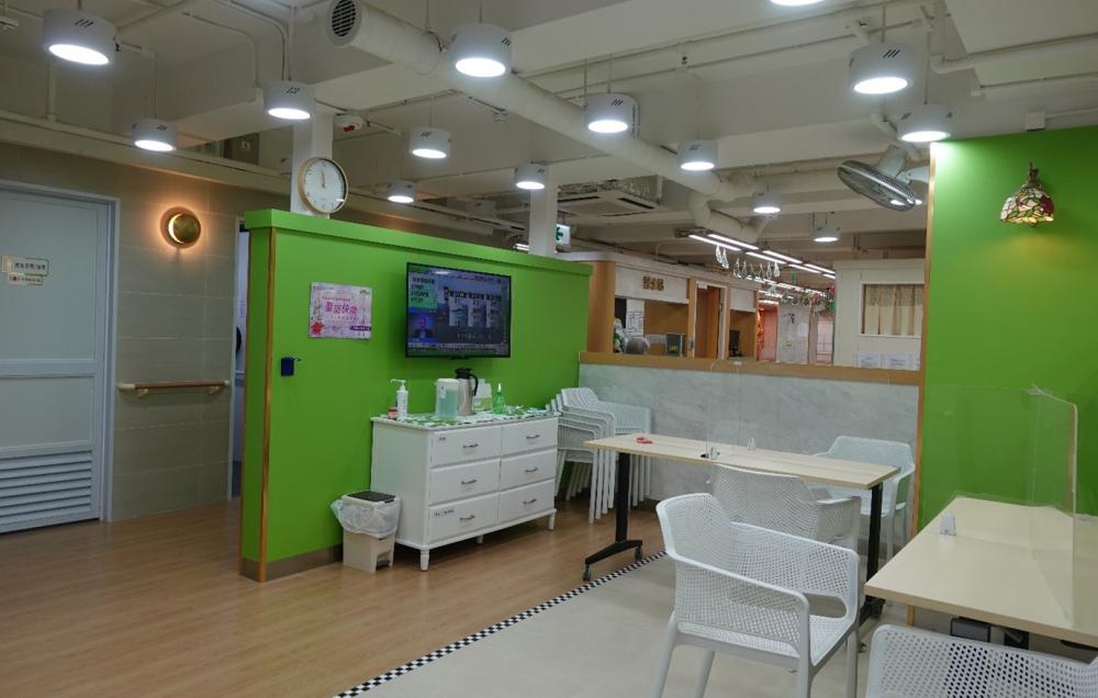 活动区／客厅／饭厅