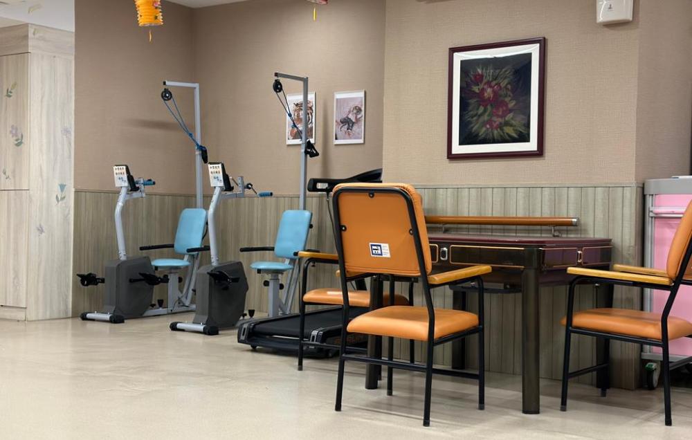 Activity Area /Living Room / Dining Room