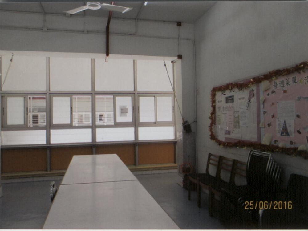 活动区／客厅／饭厅