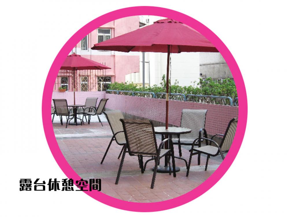 活动区／客厅／饭厅